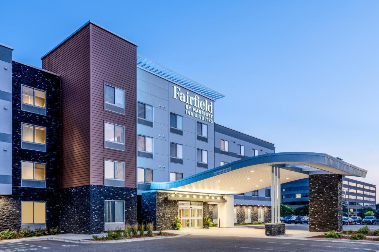 Fairfield Inn & Suites Minneapolis North Brooklyn Center Dış mekan fotoğraf